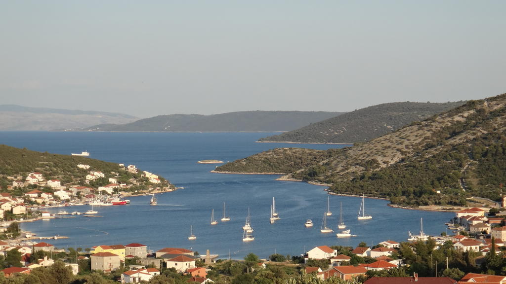 Apartments Selina Vinišće المظهر الخارجي الصورة