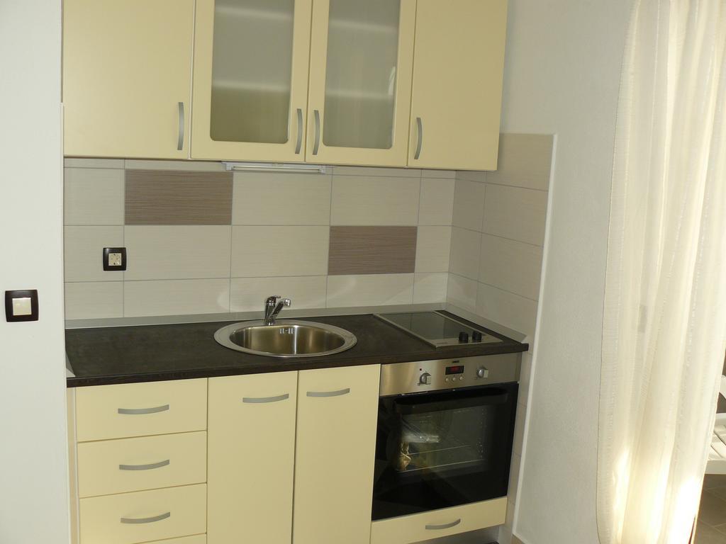 Apartments Selina Vinišće الغرفة الصورة