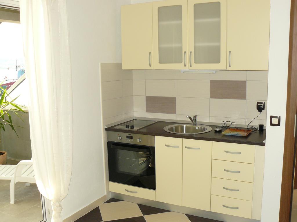 Apartments Selina Vinišće الغرفة الصورة