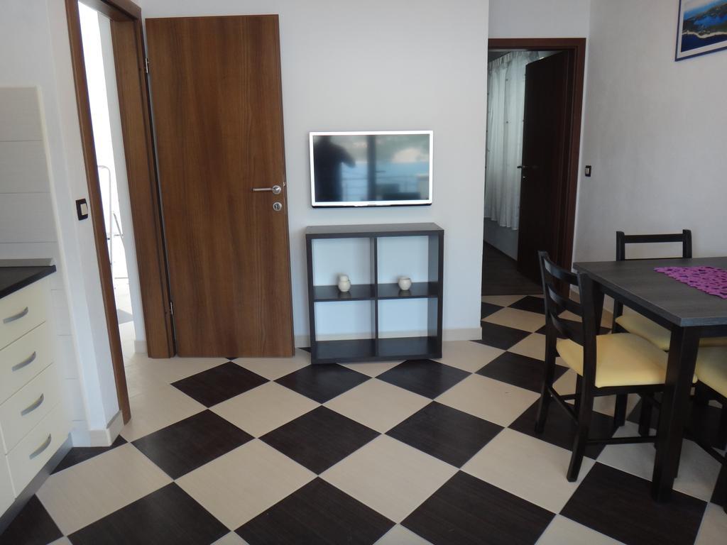 Apartments Selina Vinišće الغرفة الصورة